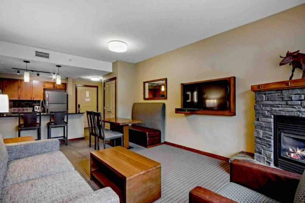 Falcon Crest Lodge 1 Bedroom Condo With Gym & Hot-Tubs & Mountain View Канмор Екстериор снимка